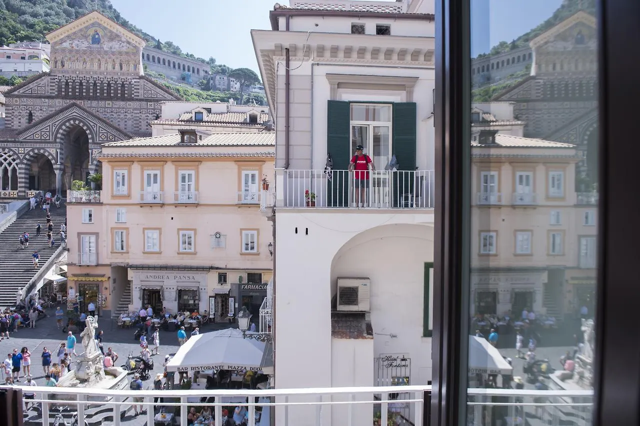 La Bambagina Hotel Amalfi 2*,